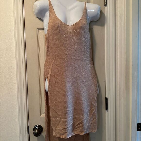 Bear Dance dress with shiny gold threads knit with two thigh, high split-sexy - Picture 3 of 8